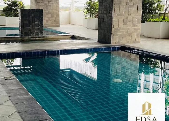 Apartment Penthouse Loft Unit With Balcony 3309 Ama Tower