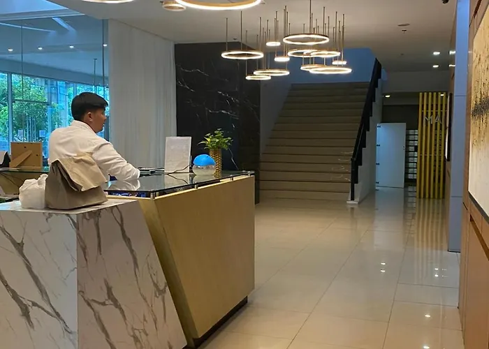Apartment Penthouse Loft Unit With Balcony 3309 Ama Tower Manila